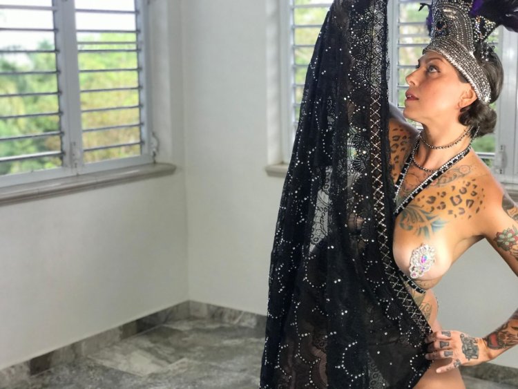 Daniel Kolbi-Kashman Anal