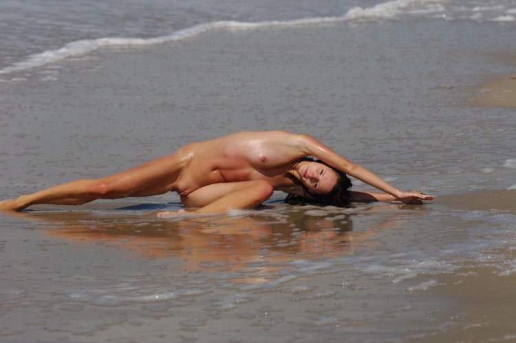 Naturistin model