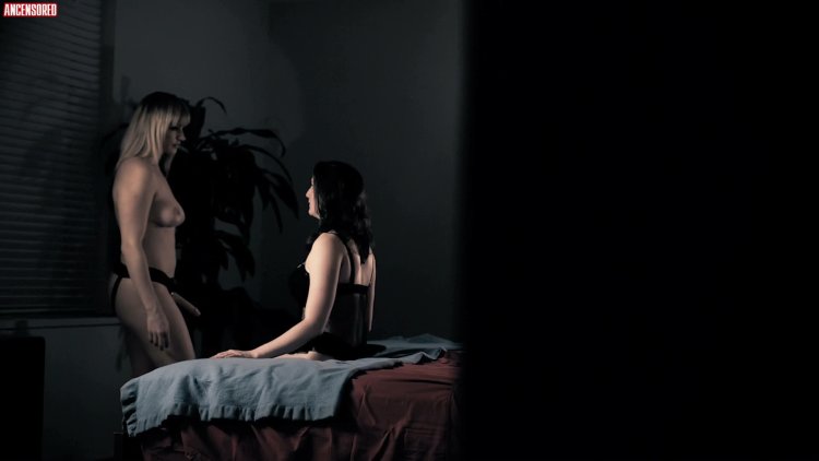 Stefania Iodkovskaya nude