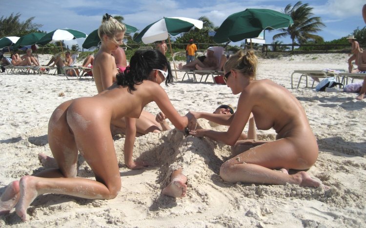 Entertainment on a nudist beach