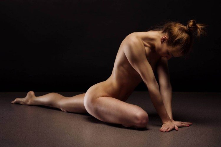 Naked women in full height