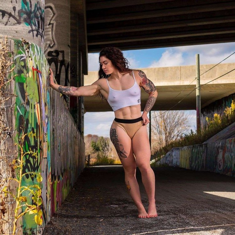 Natasha Aughey is hot