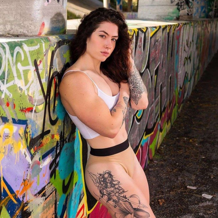 Photo selection Separated women from TV shows