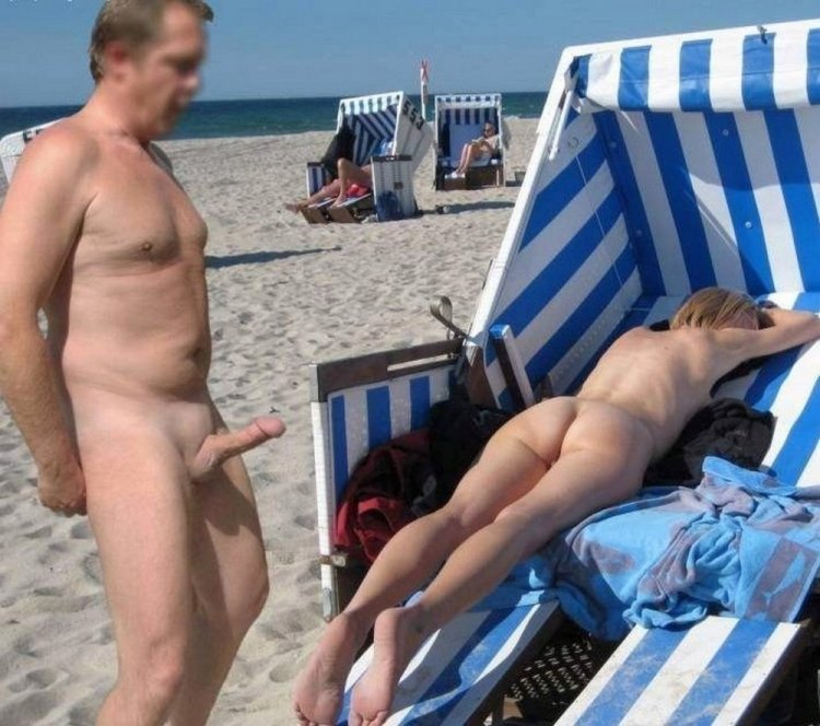 The guy jerked off on the beach