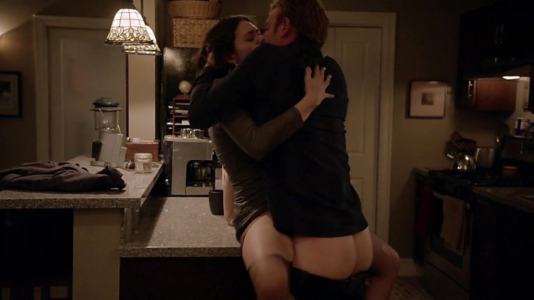 Emma Grinwell shameless scenes