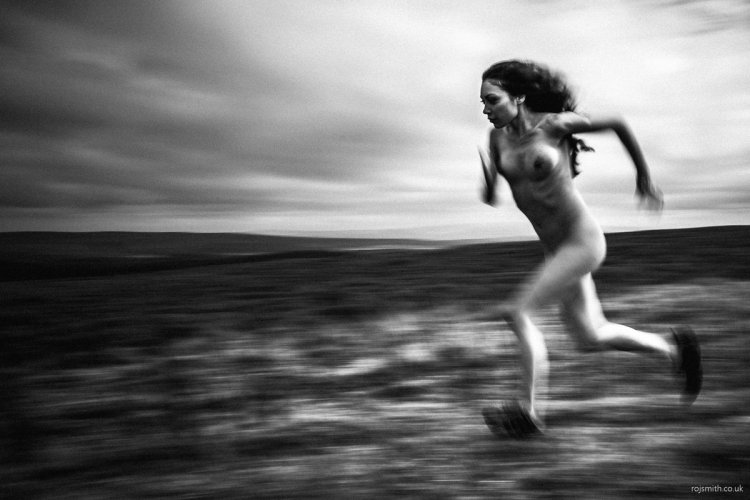 Nudist run in naked