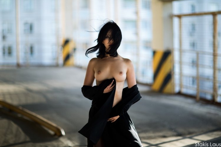 Lada Brick hot than nude in the bathhouse