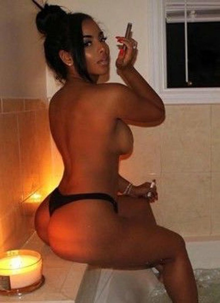 Aisha Diaz Naked Tits