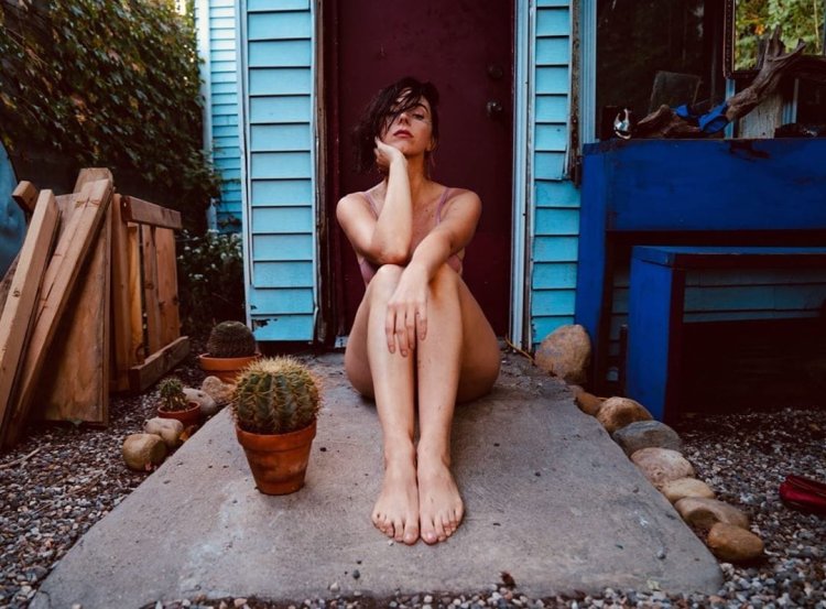 Photo Kacie James Naked