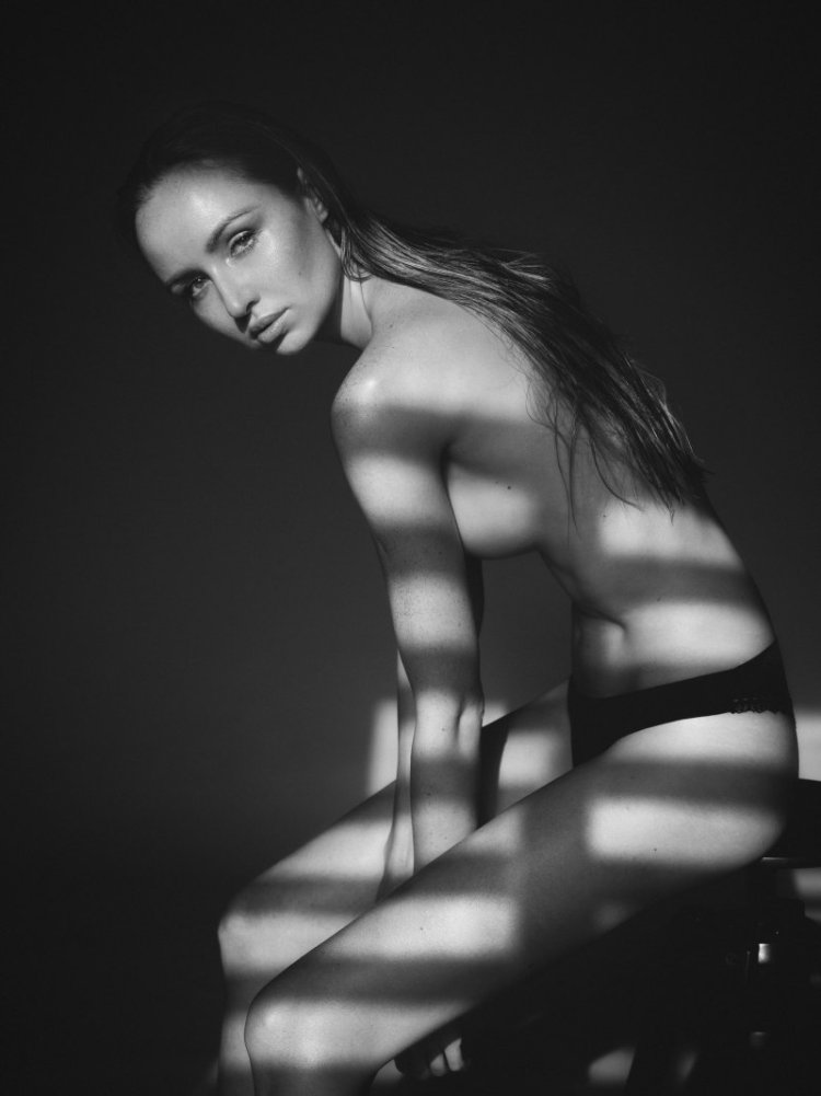 Actress Ksenia Mishina Nude