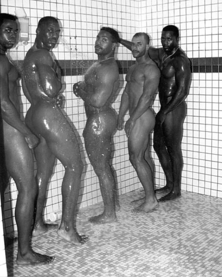 Naked guys Negroes in the shower