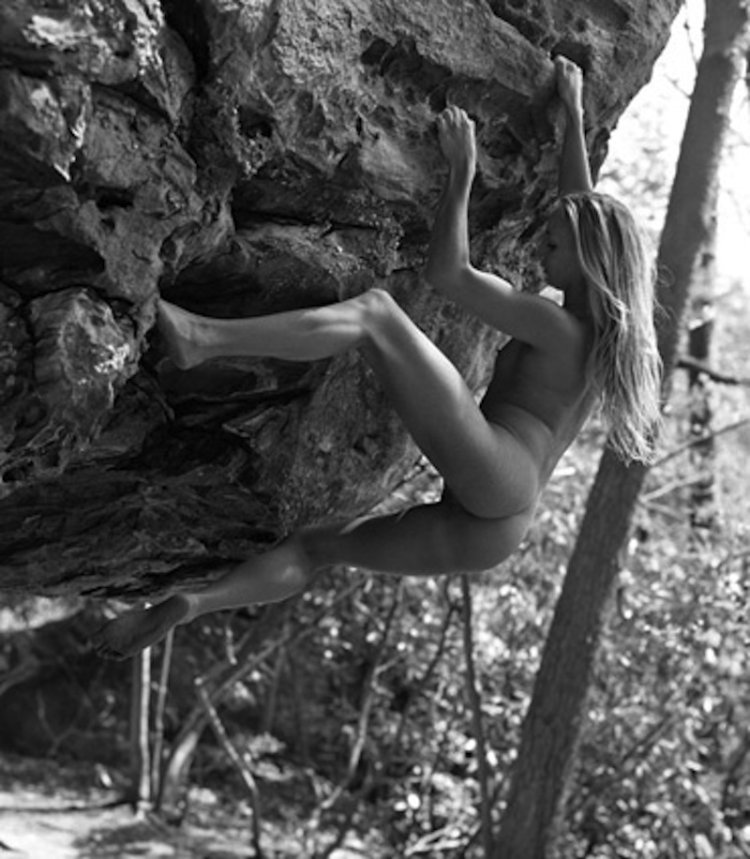 Naked girls, climbers