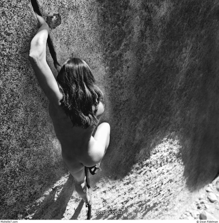 Naked Women Rock Climber (Sex