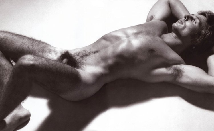 Naked pumped black sleeps