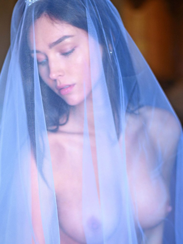 Rachel Cook naked on the bed