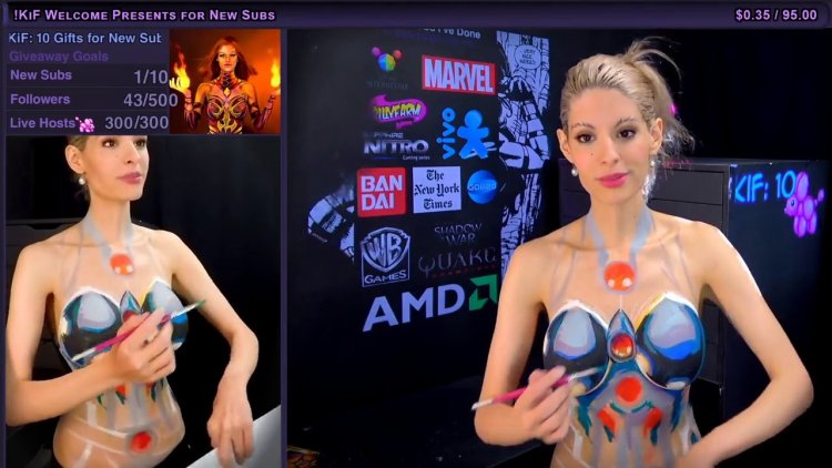 Vampirella Cosplay comic