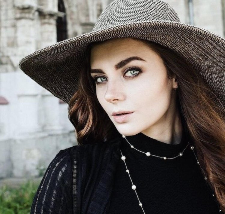 Ksenia Silkovskaya (Mellu)