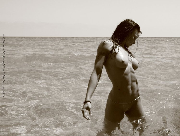 Beautiful fuck in the tropics