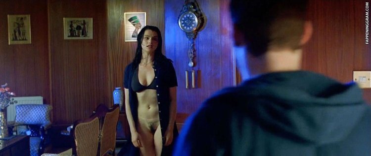 Rachel Weiss erotic scenes