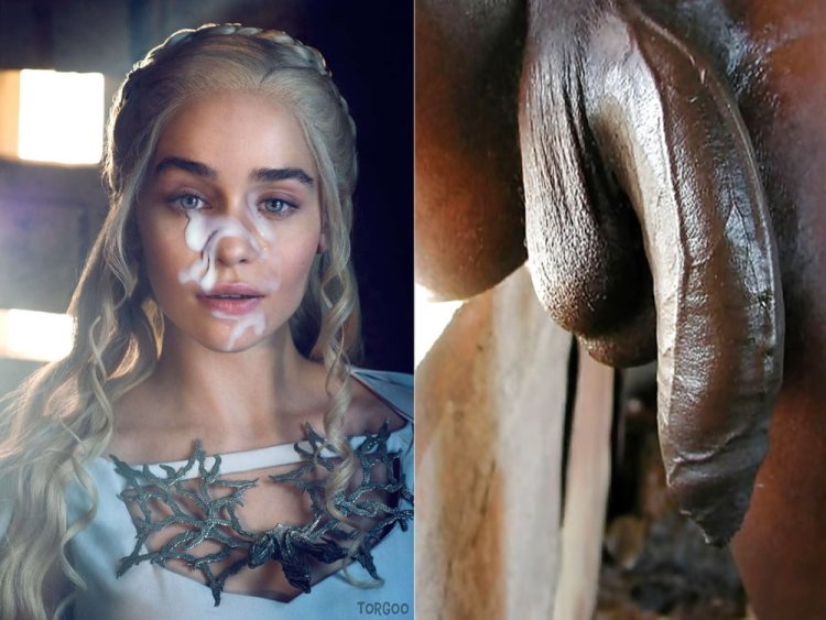 Margot Robbie sucks dick