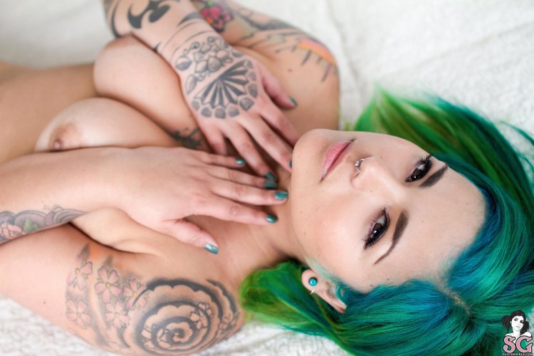 Suicidegirls yuumi