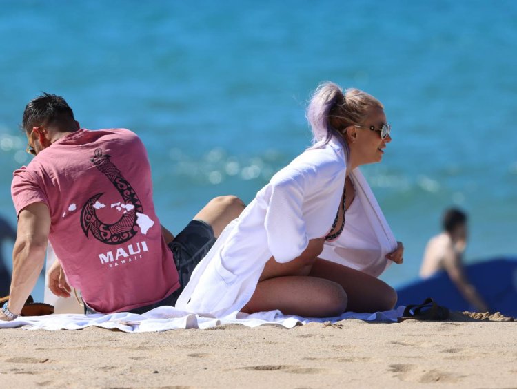 Beach change forum photo