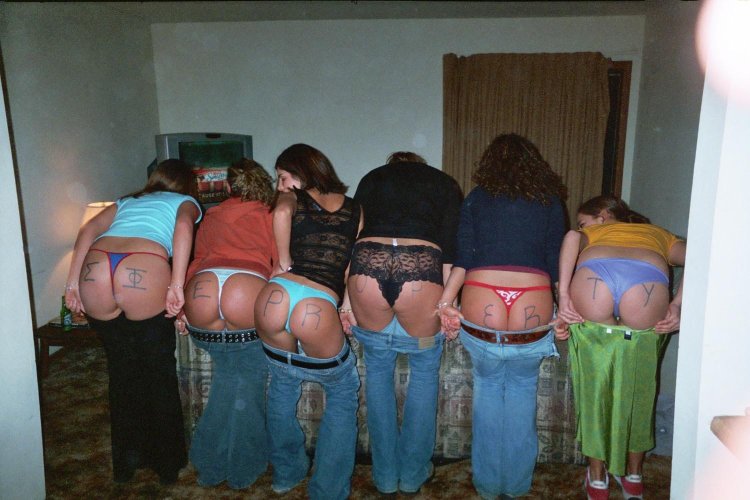 North Pole Ass Mooning XXX