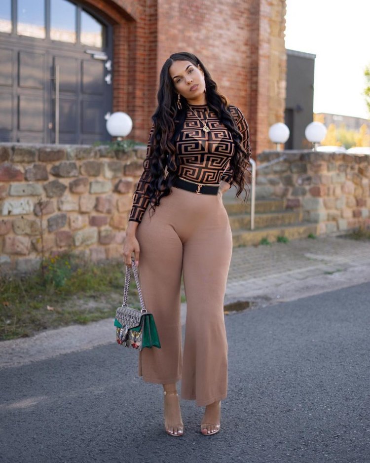 Model Amirah Dyme 18