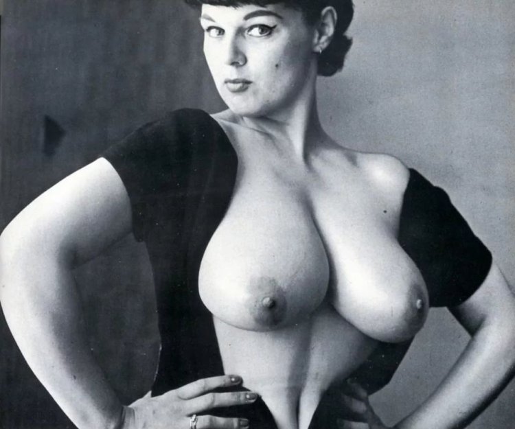 Gina lollobrida tits