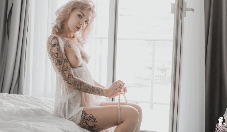 Foxxy ksenia nude tattoo -suicide