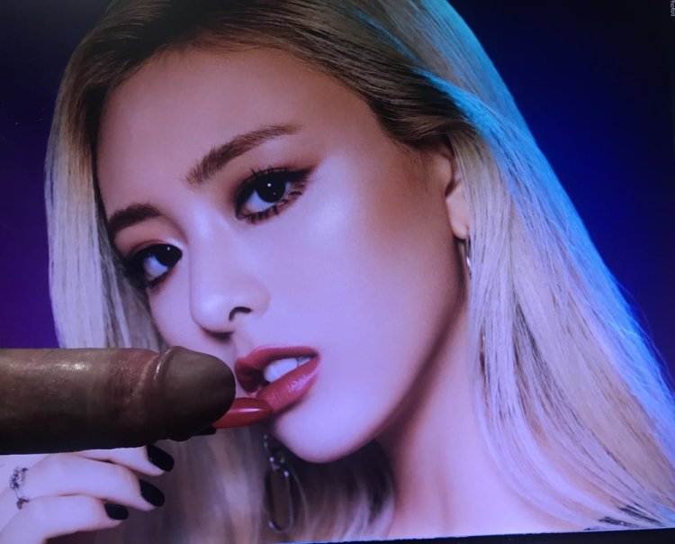 ITZY Korean Group Naked Tits