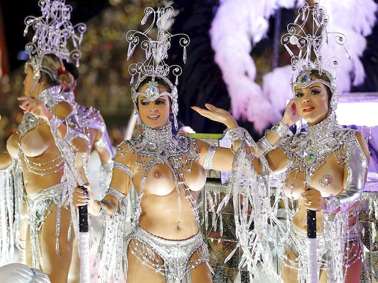 Rio de Janeiro Carnival Nude women