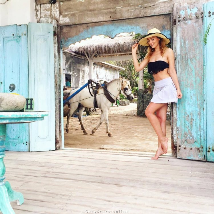 Klaudia Halejcio Hot