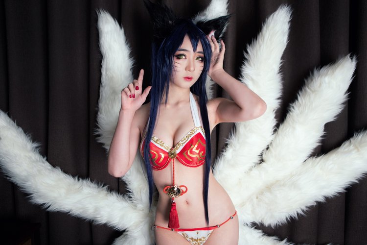 Ahri Cosplay Kalinka Fox
