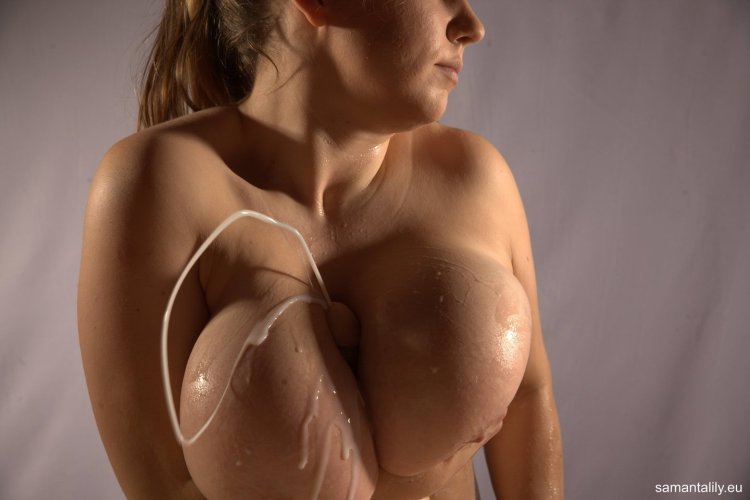 Samanta Lily with large dies