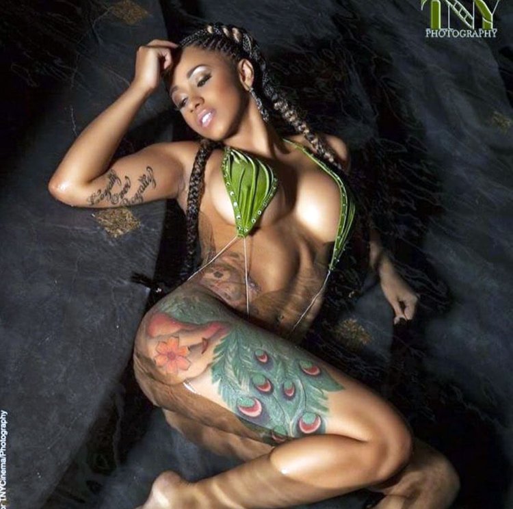 Naked ass of Cardi bi