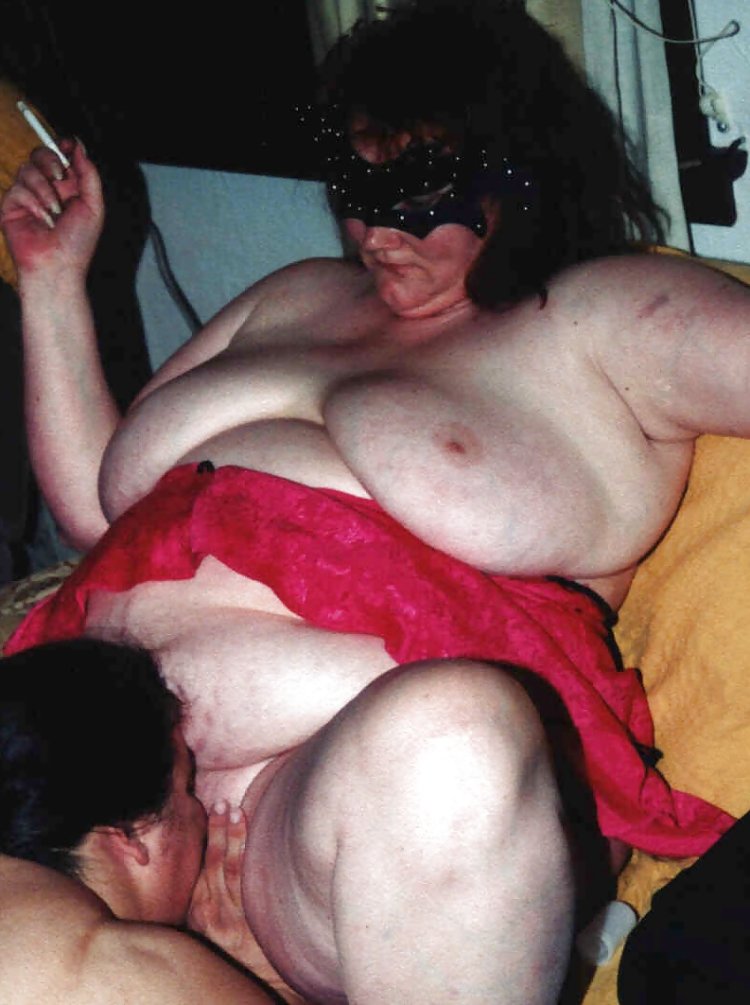 Naked fat women in corsets