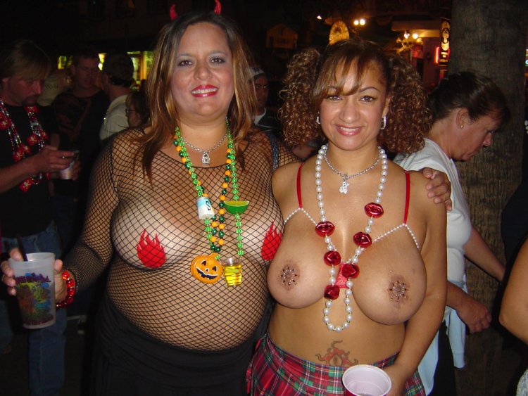 Naked women at the Fantasy Fest festival