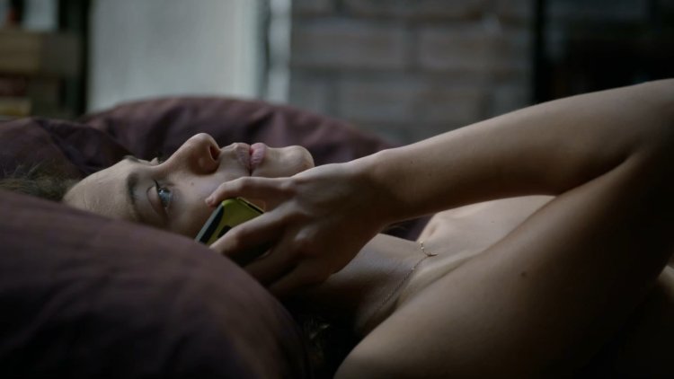 Emmy Rossum without panties