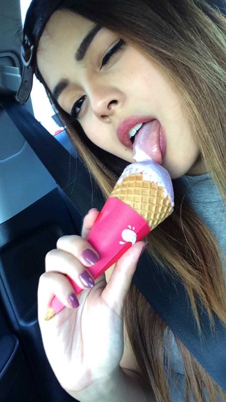 Wwe Bella Twins Nip Slip