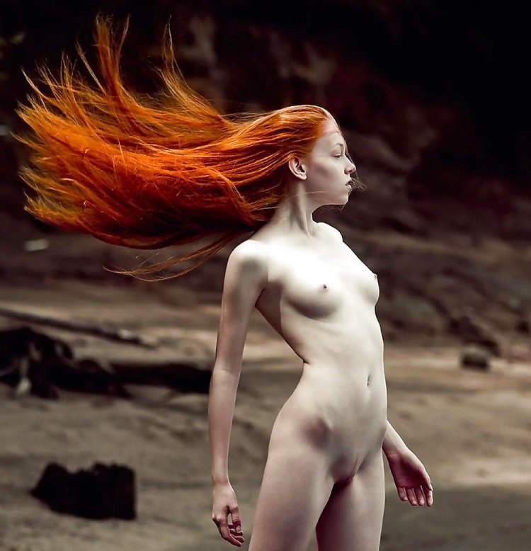 Girl with red hair nude