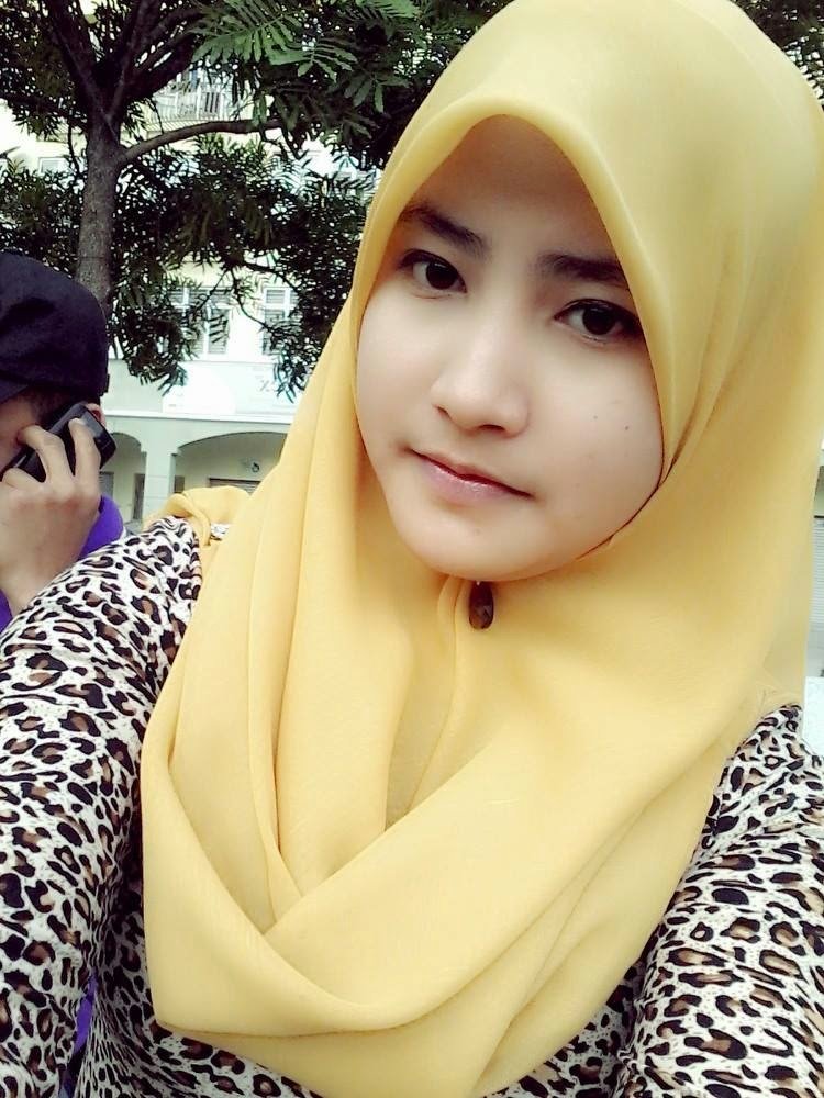 Jilbab Hyper