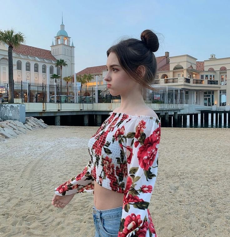 Elina Karimova Blonde