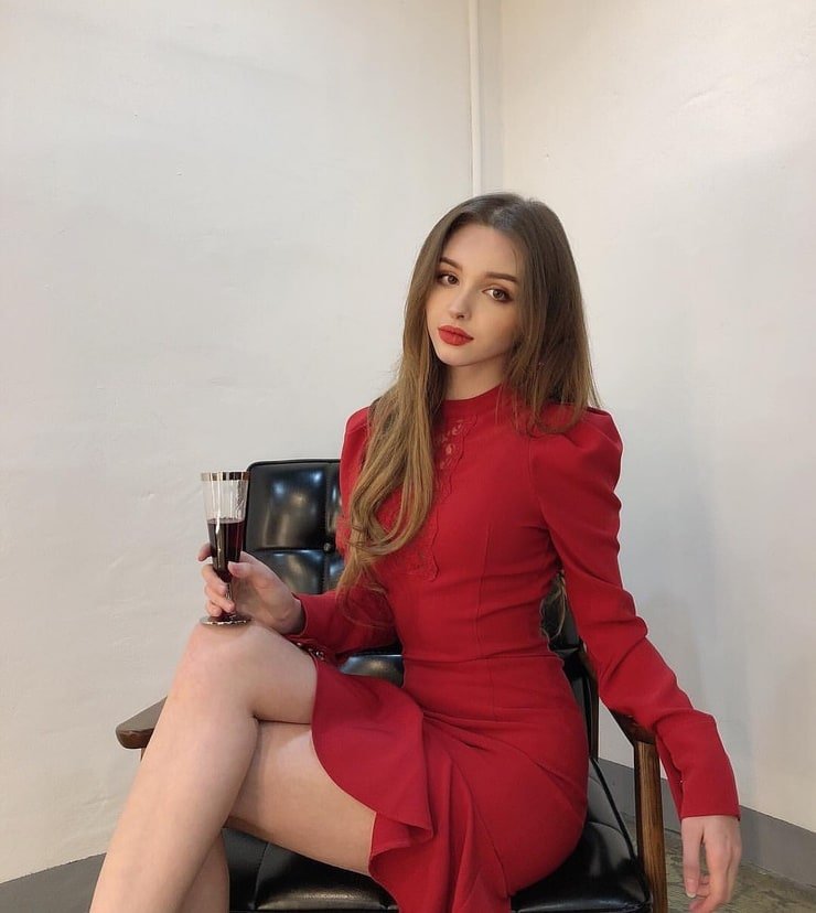 Elina Karimova 2020