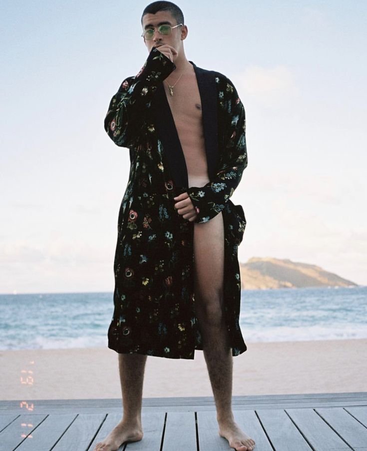 Bad Bunny and his girlfriend