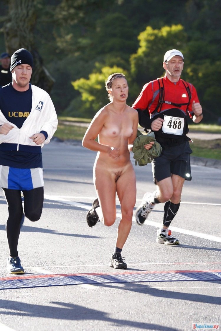 Video naked women are running