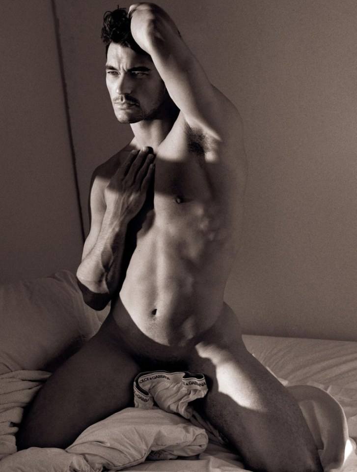 David Gandy Mariano Vivanko