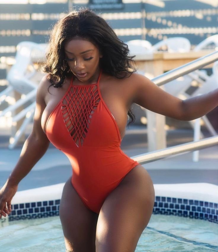 Val Cortez Titinashka