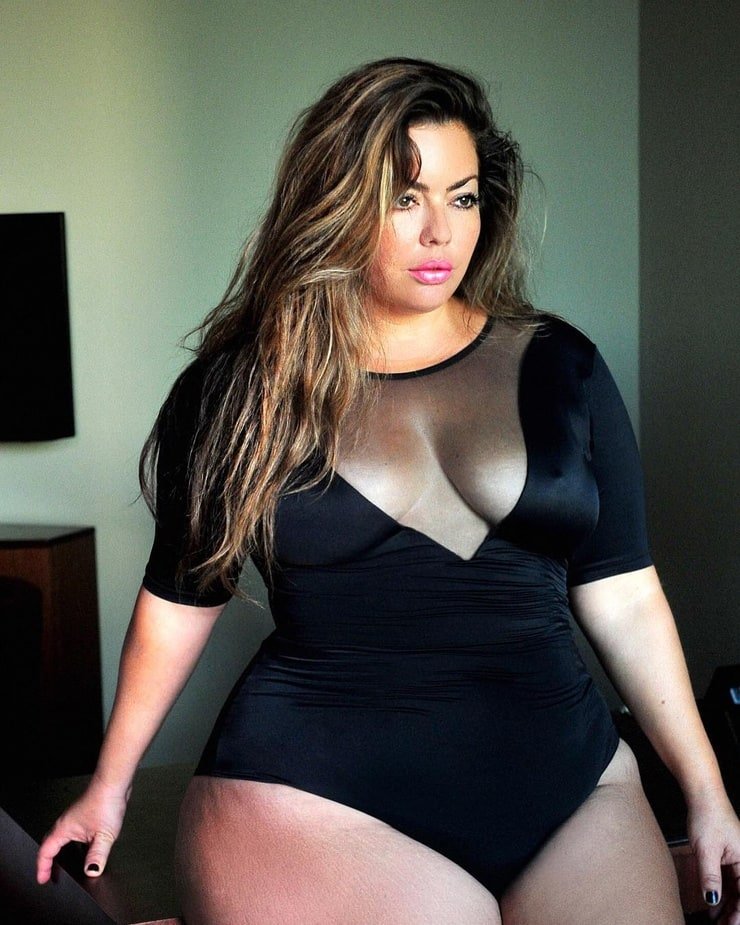 Flavia Lasarda model naked