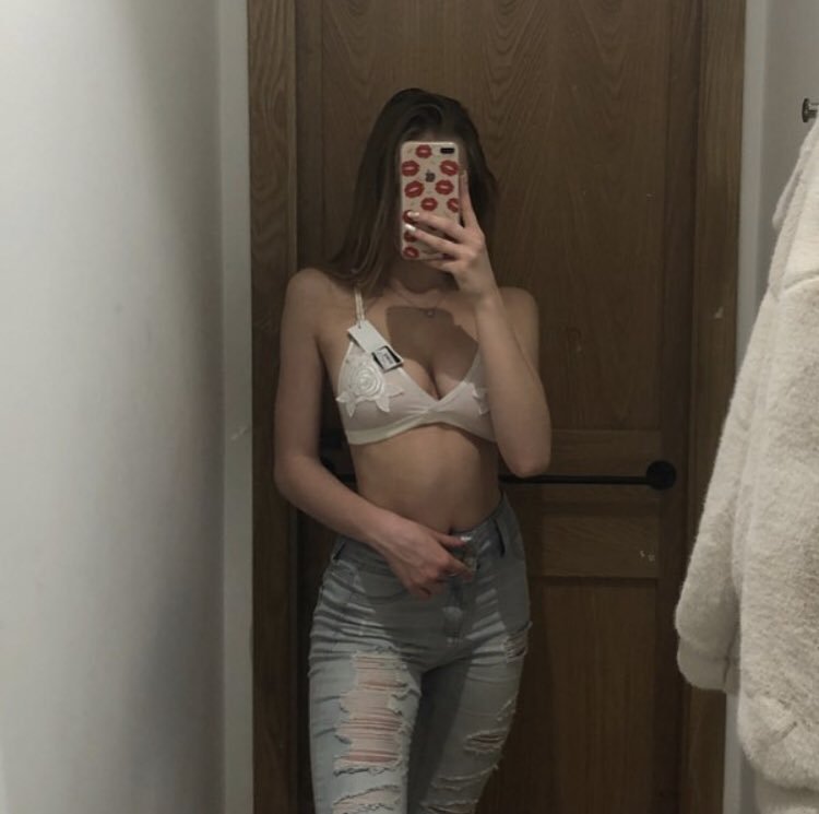 Sophia Diamond Tetas